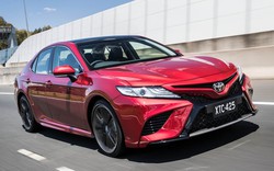 Có nơi bán Toyota Camry 2018 giá chỉ 476 triệu đồng