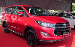 Cận cảnh Toyota Innova Venturer giá 855 triệu đồng