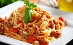 Cách làm spaghetti sốt thịt bằm đơn giản và ngon nhất