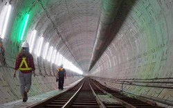 Metro đội vốn 100.000 tỷ, sao không ai đứng lên phản biện?