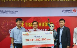 Khách hàng trúng Jackpot 20 tỷ đồng nhờ tin vào 6 số may mắn