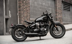 Triumph Bonneville Bobber Black sẽ có giá từ 353 triệu đồng