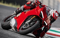 Ducati 1299 Panigale V-twin vẫn “làm mưa làm gió” tới năm 2020