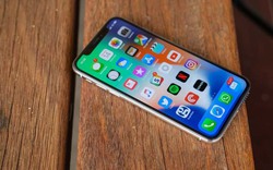 Doanh số iPhone X, 8/8 Plus vẫn "xách dép" cho iPhone 6/6 Plus