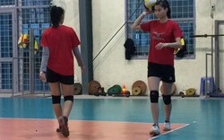 “Khủng long” bóng chuyền nữ Việt Nam: 16 tuổi, cao 1m83