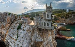 Phát ngôn sốc của bộ trưởng Ukraine về Crimea