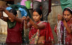 Ấn Độ: Dư luận phẫn nộ vì vụ cưỡng hiếp bên sông Hằng