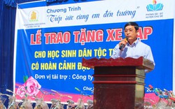 Gia Lai: Trao tặng xe đạp cho học sinh nghèo vùng khó