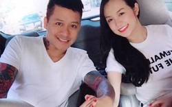 HOT showbiz: Cảm phục vợ xinh đẹp của Tuấn Hưng nắm tay chồng đi qua giông tố