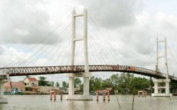 Cà Mau: Dân bức xúc với cây cầu thu phí "không thời hạn"