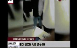 Video những phút cuối của hành khách trên máy bay Indonesia rơi