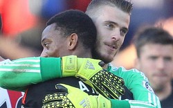 Rước họa vì Sanchez, M.U bị De Gea và Martial ép… ra bã