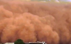 Bão cát khổng lồ cao hàng chục mét "nuốt chửng" cả một thị trấn ở Australia