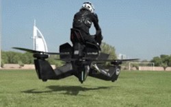 NÓNG: Cảnh sát huấn luyện lái môtô bay “Bọ cạp”, bắt tội phạm