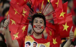Nóng 24h qua: CĐV Việt Nam hóa thân táo bạo “cháy” cùng AFF Cup