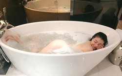 24h HOT: Chân dài chụp ảnh nude ở tuổi 28, xăm tên người yêu chỗ nhạy cảm giàu cỡ nào?