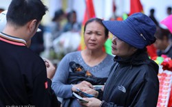 Vé chợ đen ở Hàng Đẫy chưa hạ nhiệt trước trận Việt Nam - Campuchia