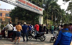 NÓNG: Nhiều người "làm loạn" trụ sở VFF, đòi mua vé xem AFF Cup