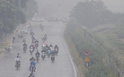 Ảnh: Hà Nội ô nhiễm không khí đạt mức có hại, trưa vẫn còn sương mù