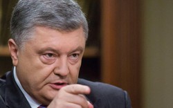 Tổng thống Ukraine Poroshenko đáp trả cảnh báo sắc lạnh của Putin