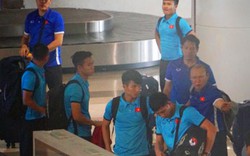 Ảnh: Đội tuyển Việt Nam về đến Nội Bài sau chiến thắng Philippines