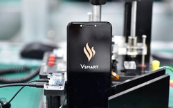 Đối thủ cạnh tranh điện thoại Vsmart của tỷ phú Phạm Nhật Vượng là ai?
