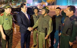 Chủ tịch Đà Nẵng kiểm tra đội chống tội phạm trong đêm