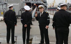 Nóng Nga-Ukraine: Tàu, thuyền Ukraine sẵn sàng chiến tranh
