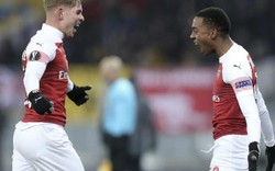 Arsenal chiếm đỉnh bảng Europa League