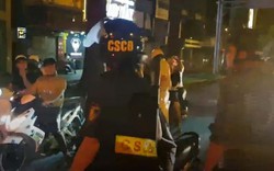 Cảnh sát trắng đêm xử lý 78 người 'đi bão' ở Sài Gòn