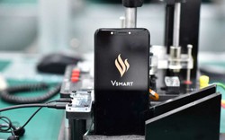 Tín đồ công nghệ nói gì về điện thoại Vsmart của tỷ phú Phạm Nhật Vượng?