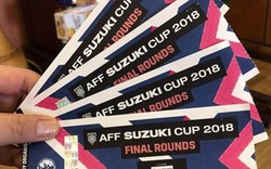 AFF Cup: Bị "hét giá" ngược ở cổng trụ sở VFF, "phe vé" mất phương hướng