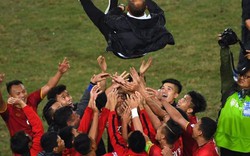 Ông Park Hang Seo được dân HQ gọi là anh hùng sau khi VN vô địch AFF Cup