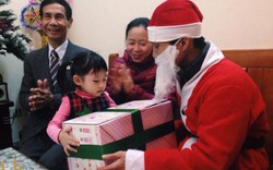 "Ông già Noel" kiếm được bao nhiêu tiền mùa Giáng sinh?