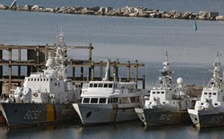 Chiến hạm Anh cập cảng Ukraine để "nắn gân" Nga