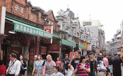 Sau vụ 152 khách Việt bỏ trốn: Đài Loan tạm dừng cấp visa Quan Hồng