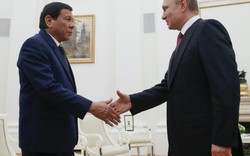 Tổng thống Philippines đến Nga gặp “thần tượng” Putin