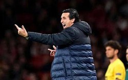 Arsenal đại thắng, HLV Emery nói điều cay đắng về Ozil