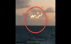 14 UFO bí ẩn xuất hiện cùng lúc ở ngoài khơi bờ biển Mỹ