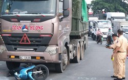 Đôi nam nữ tử vong thương tâm ở cửa ngõ Sài Gòn sau va chạm với xe container