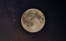 Sinh ra vào ngày trăng khuyết hay trăng tròn có ảnh hưởng đến tính cách?