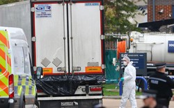 39 thi thể trong container ở Anh: Hàng chục người chết chồng lên nhau