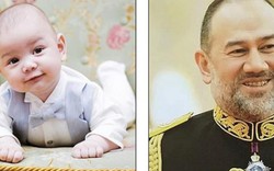 Người đẹp Nga tung ảnh con trai "giống cha", cựu vương Malaysia nổi giận lên tiếng