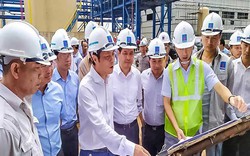 "Nóng" giá điện và loạt dự án điện chậm tiến độ, Bộ trưởng Trần Tuấn Anh đăng đàn