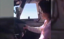 Video: Phi công Nga gặp hạn vì cho bạn gái điều khiển máy bay chở nhiều hành khách
