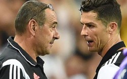 Juve thắng Milan, Ronaldo giận dỗi rời sân, HLV Sarri giải thích bất ngờ