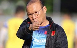 Trước trận Việt Nam vs UAE: Trời giúp HLV Park Hang-seo