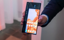 Huawei Mate X 5G bán “chạy” không kém Galaxy Fold