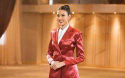 Hoàng Thùy: Từ cô bé nhảy tàu bán hàng rong thành thí sinh Miss Universe 2019