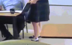 Ecuador: Thầy giáo dùng điện thoại chụp lén dưới váy nữ sinh ngay trước lớp